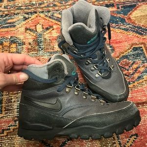 Vintage Leather Nike Hiking Boots Size 7